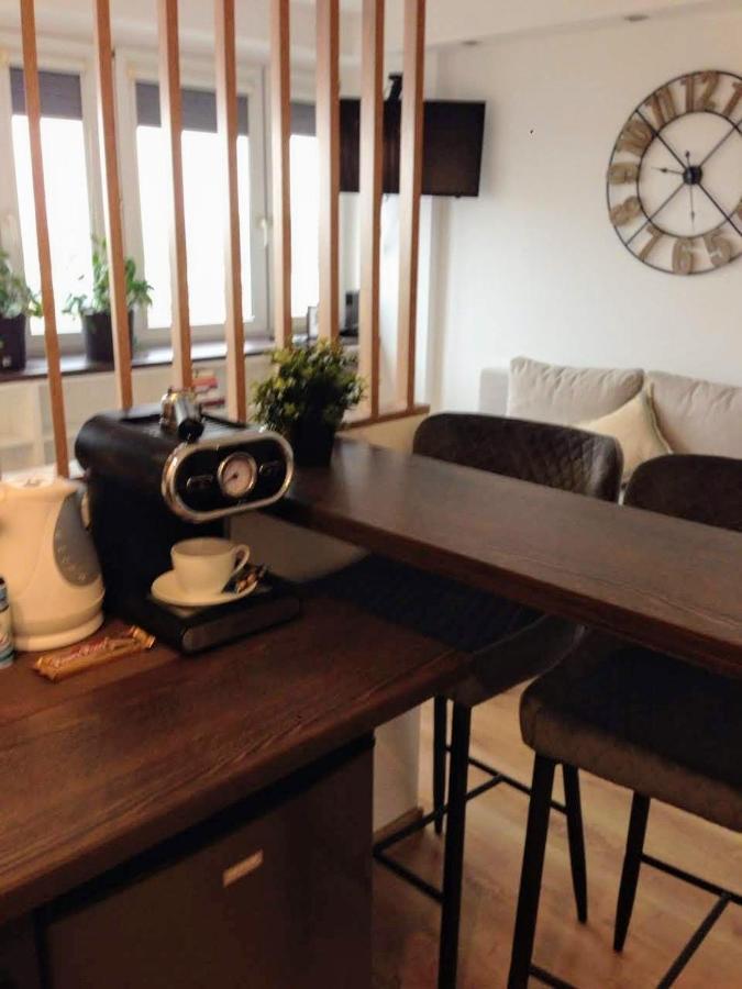 Alma Apartments Smolna Varsó Kültér fotó