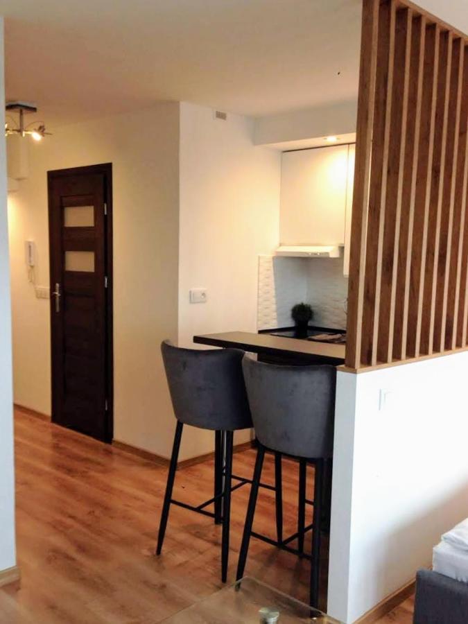 Alma Apartments Smolna Varsó Kültér fotó
